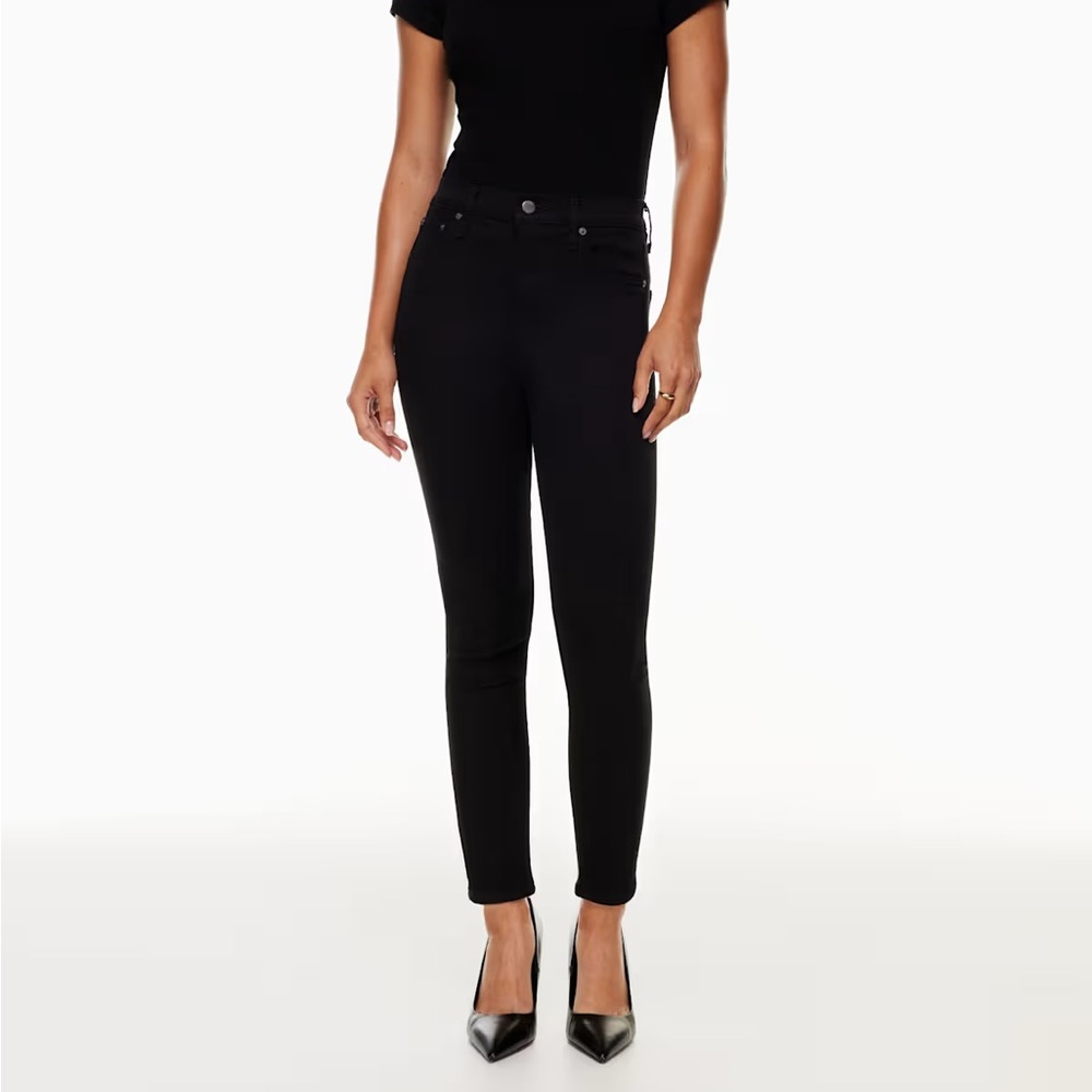 Denim Forum Lola Skinny Jeans – Black (25/24)